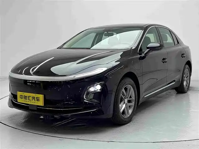 2026 Hongqi E-QM5