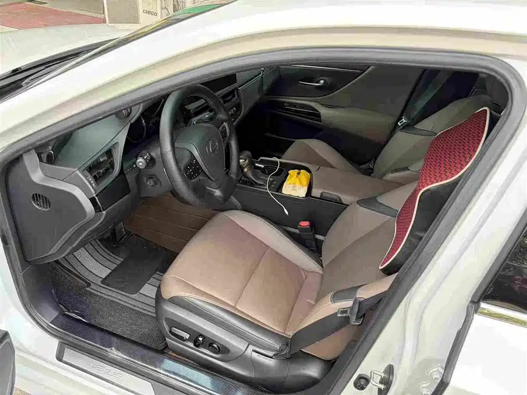 Lexus ES — миниатюра 3