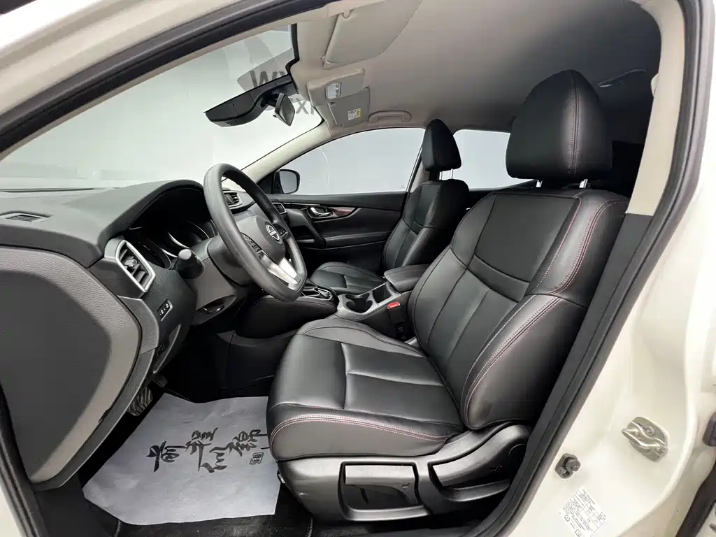 Nissan Qashqai — миниатюра 7