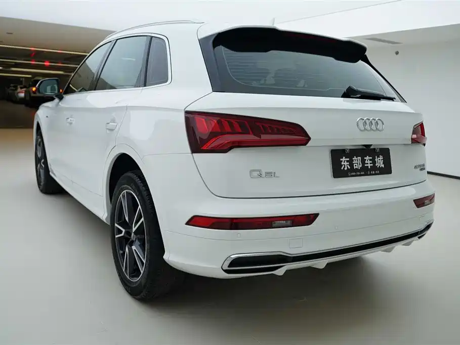 Audi Q5L 2020 40 TFSI Fashion