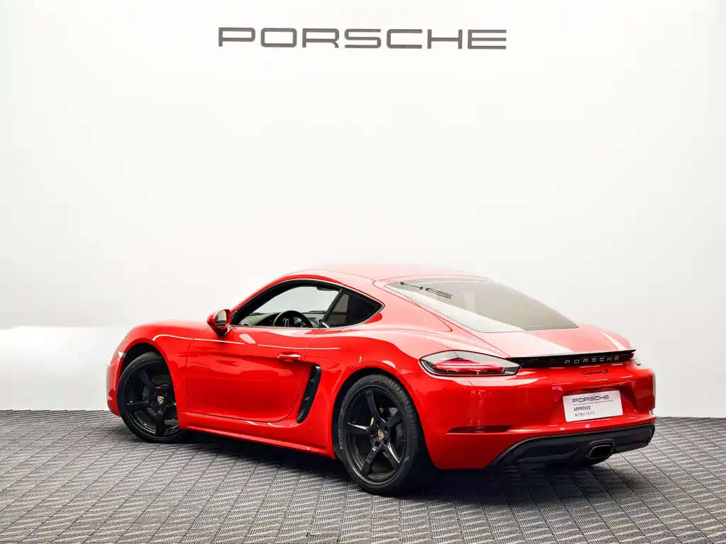 Porsche 718 2016 Cayman 2.0T