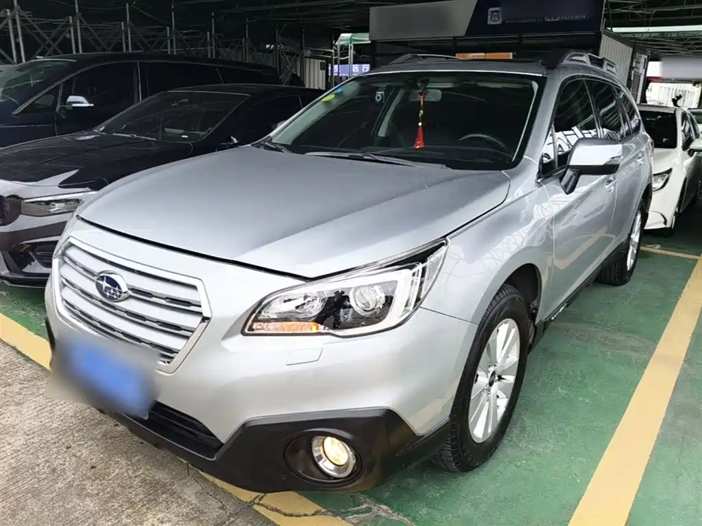 Subaru Outback 2015