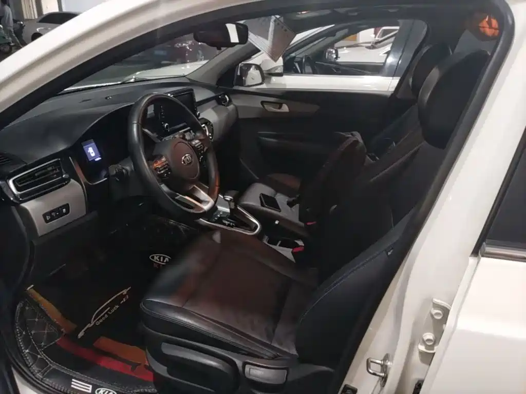 Kia Forte — миниатюра 15