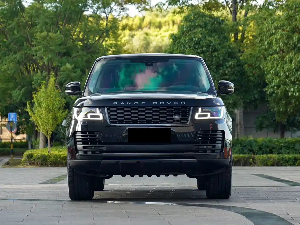 Land Rover Range Rover — миниатюра 2