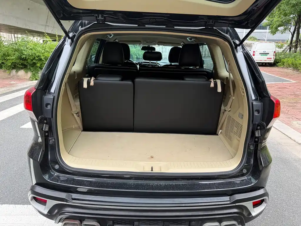Toyota Highlander — миниатюра 19