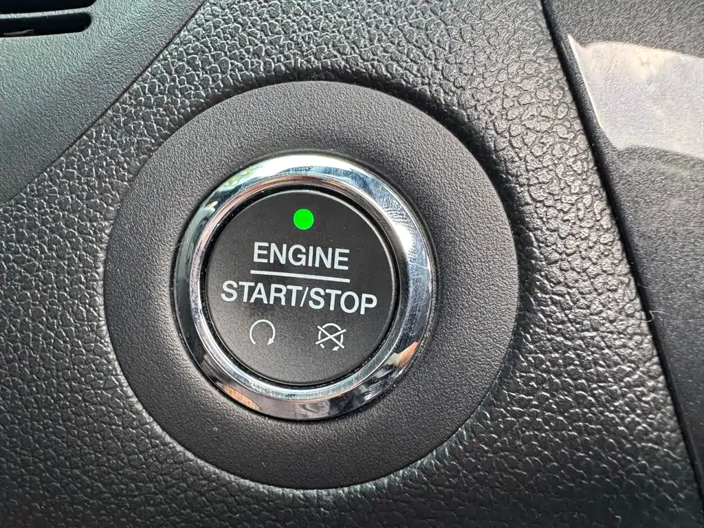Ford Explorer (Import) — миниатюра 12