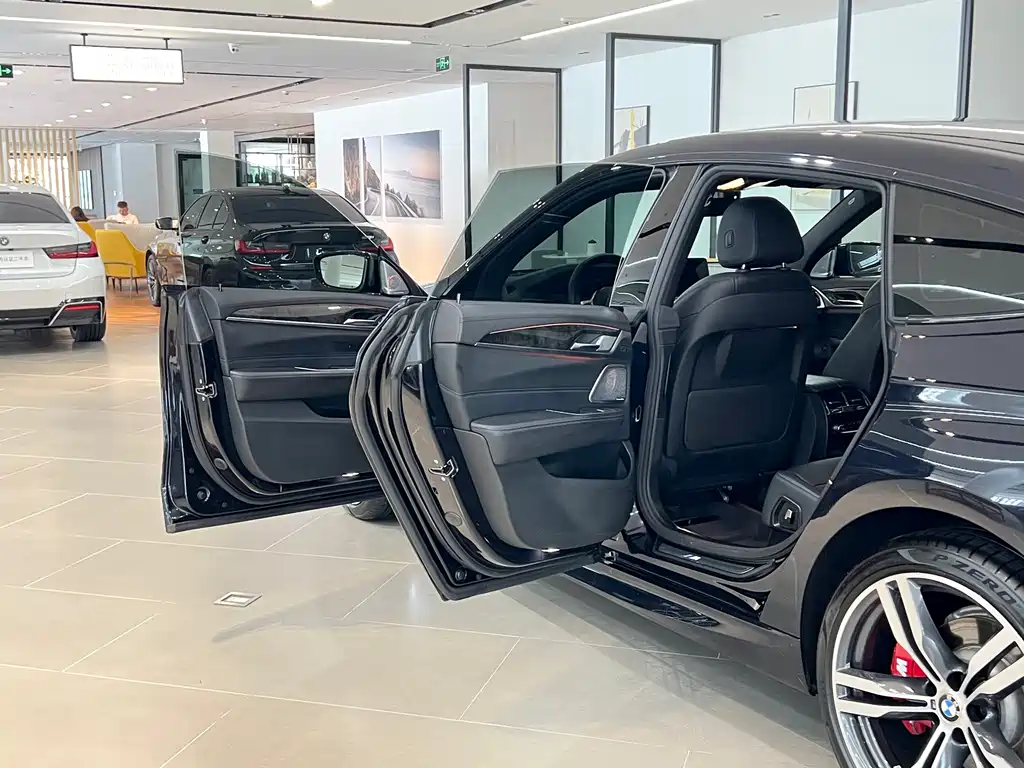 BMW 6 Series GT — миниатюра 18
