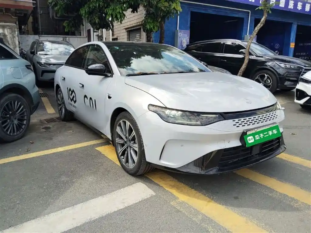 ZERO-RUNNING CAR ZERO RUN C01