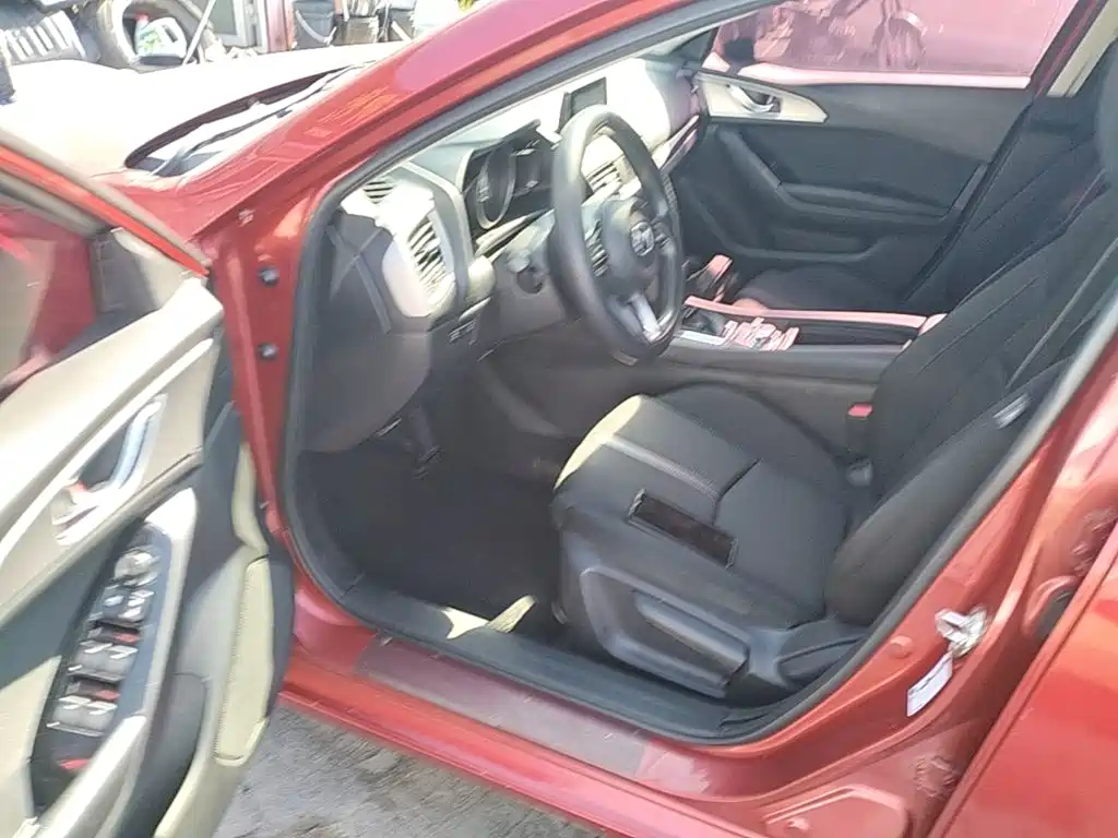 Mazda 3 Axela — миниатюра 16