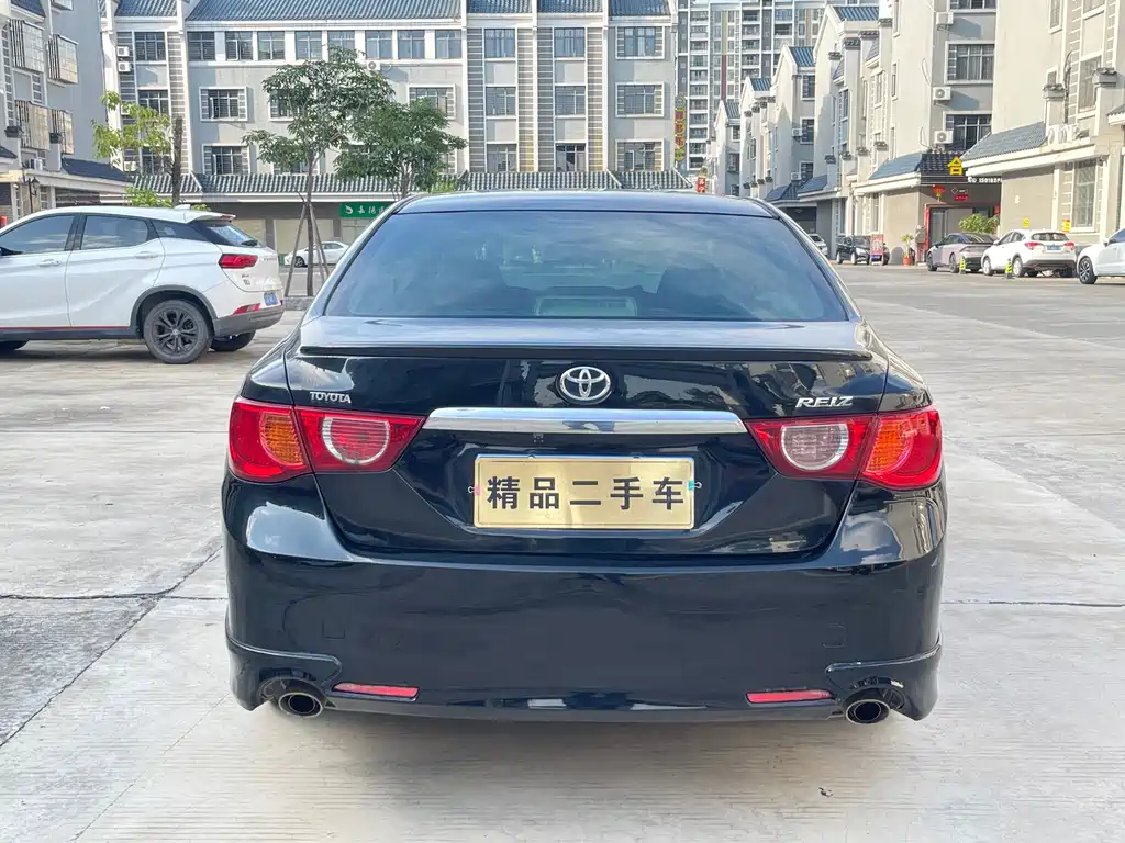 Toyota Reiz 2010 2.5V