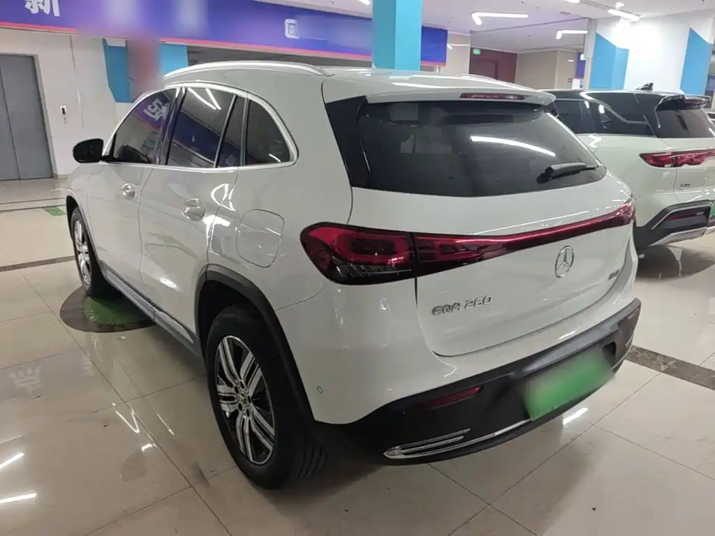 Mercedes-Benz EQA — миниатюра 5