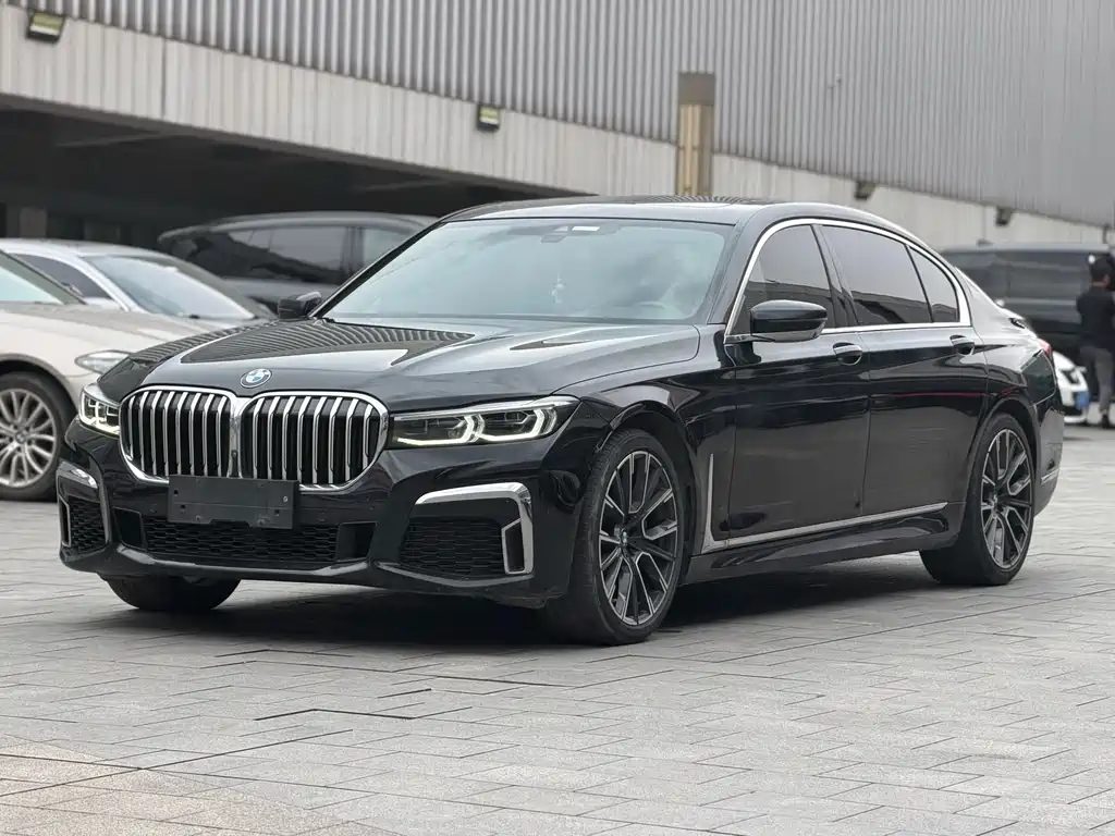 BMW 7 Series 2021