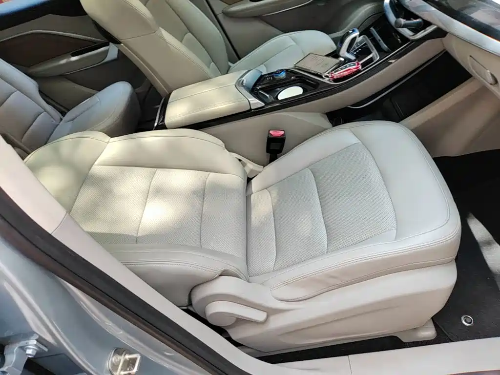Geely Jia Ji New Energy — миниатюра 25