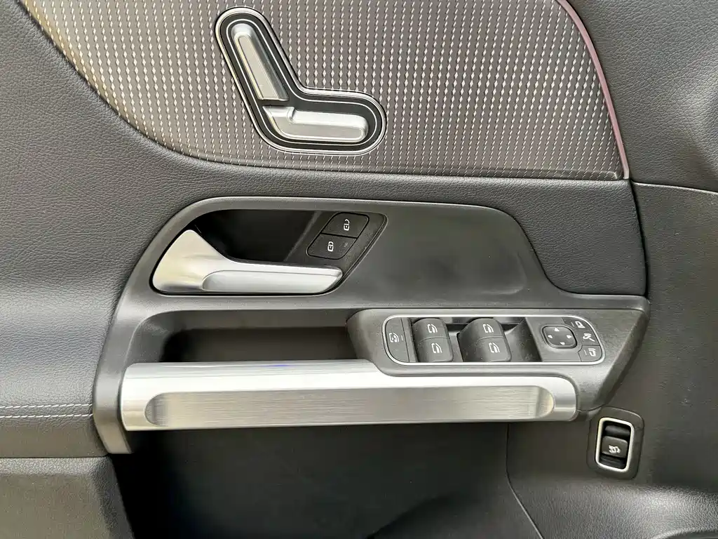 Mercedes-Benz GLB 2021 GLB 200 Fashion