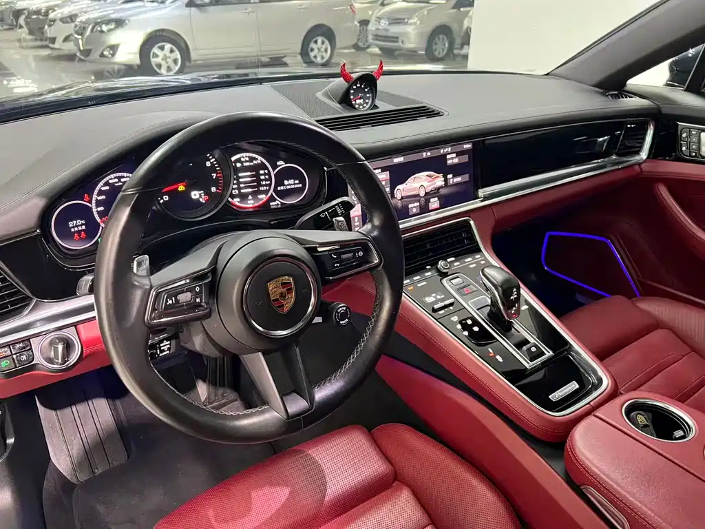 Porsche Panamera — миниатюра 4