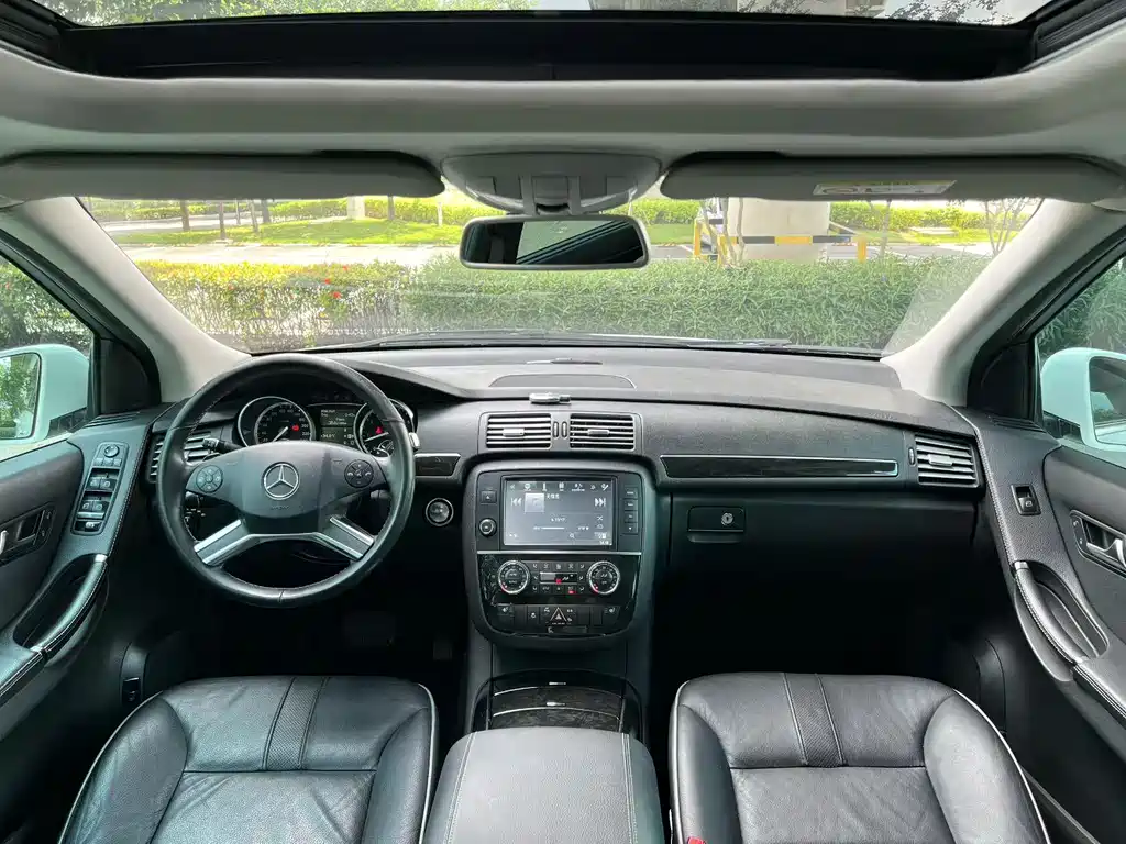Mercedes-Benz R 2014 R 400 4MATIC Luxury