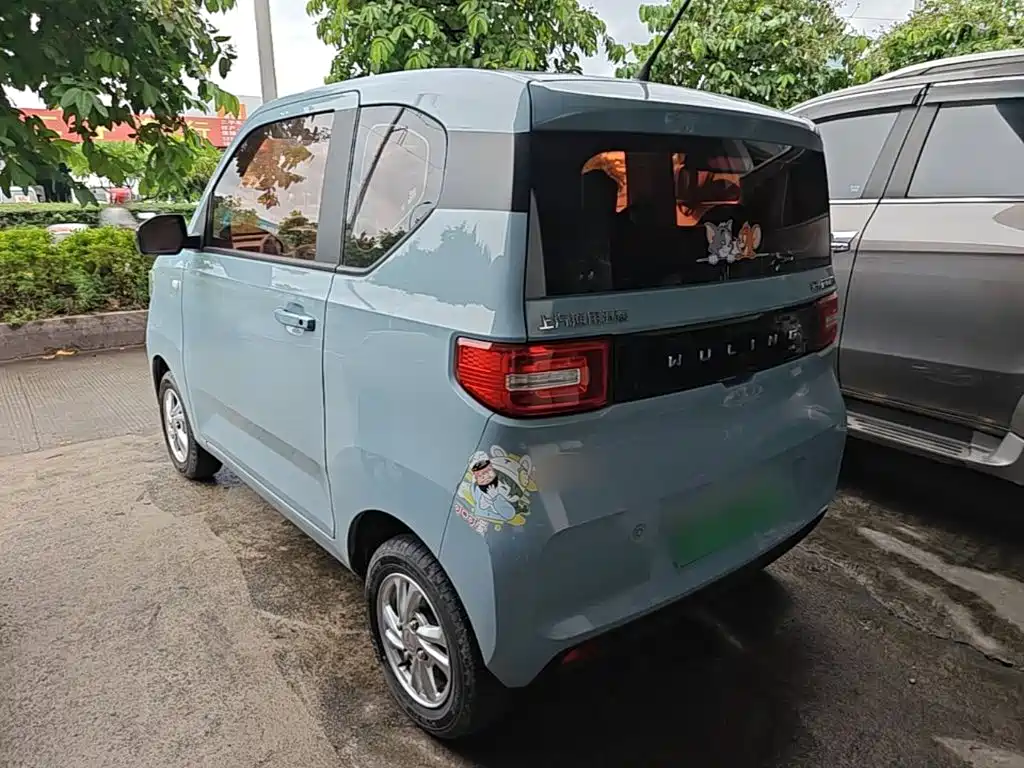 Wuling MINIEV — миниатюра 5