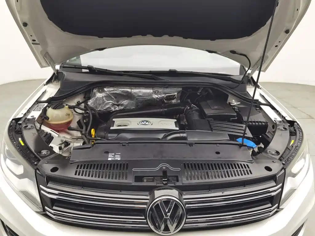 Volkswagen Tiguan — миниатюра 6