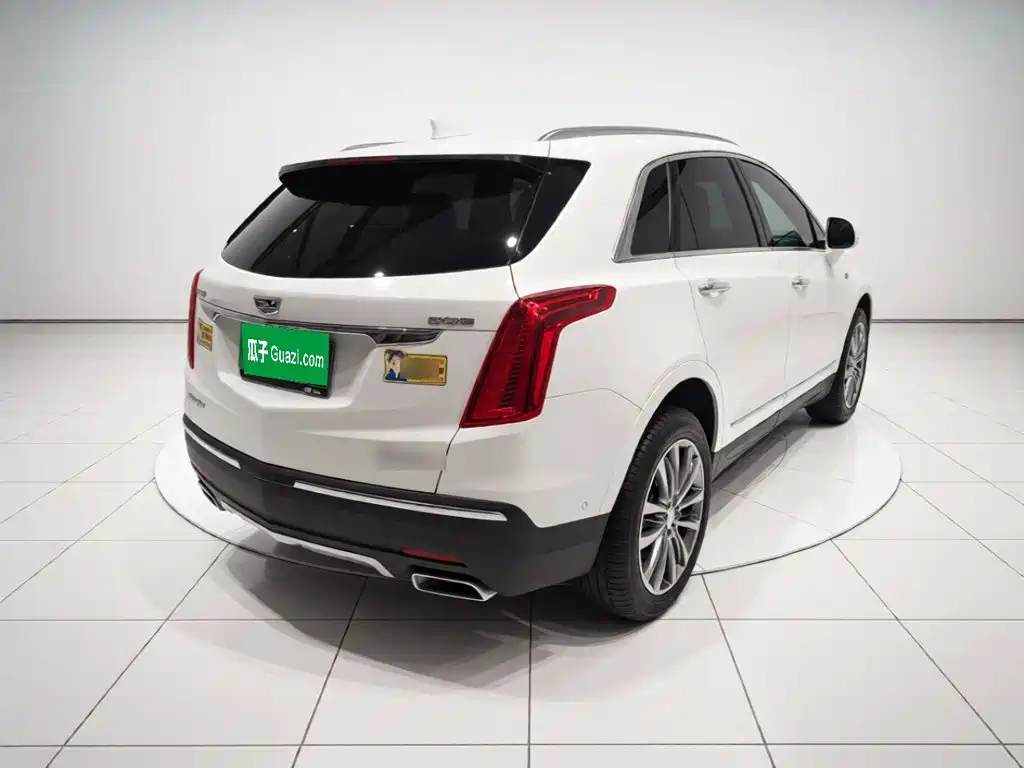 Cadillac XT5 — миниатюра 6