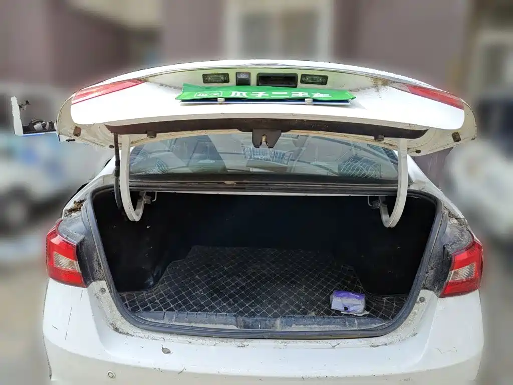 Chery Arrizo 5 — миниатюра 20