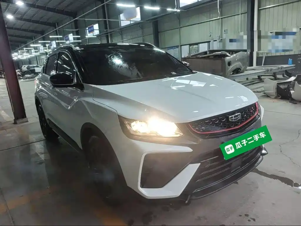 Geely Binyue — миниатюра 4