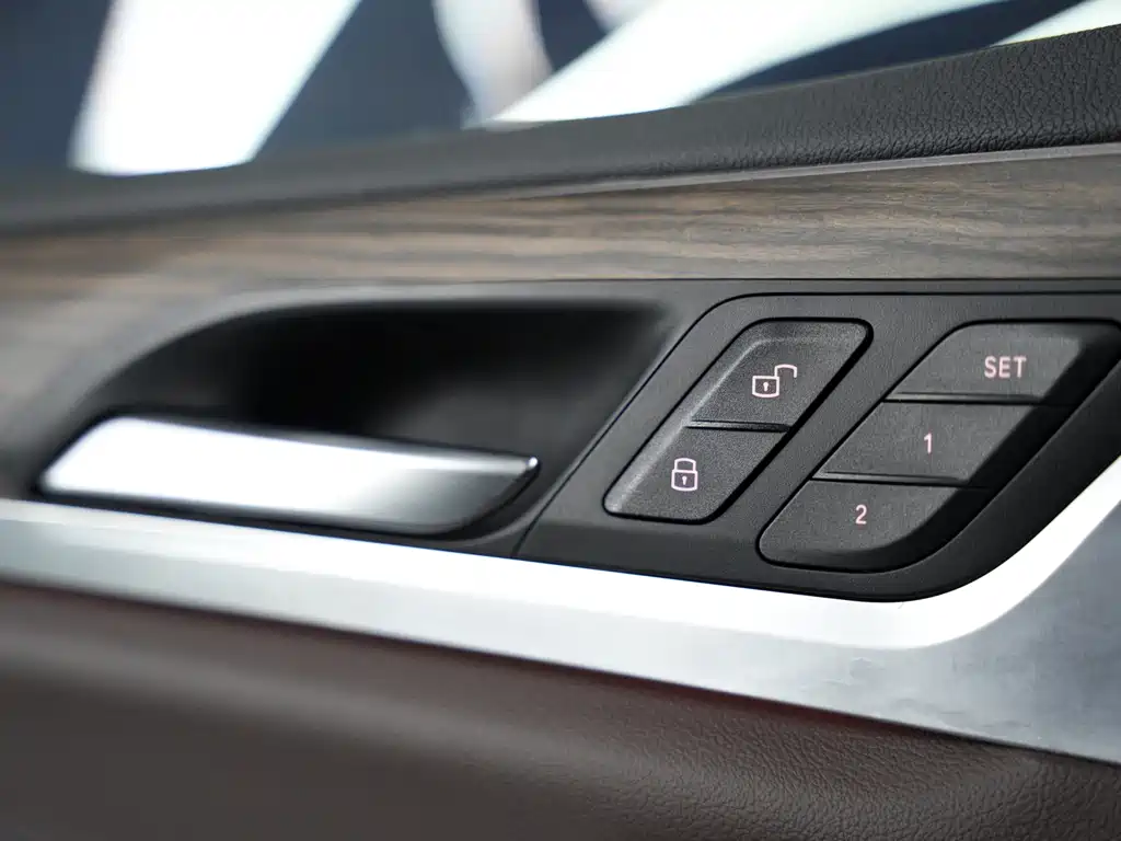 BMW X3 — миниатюра 14