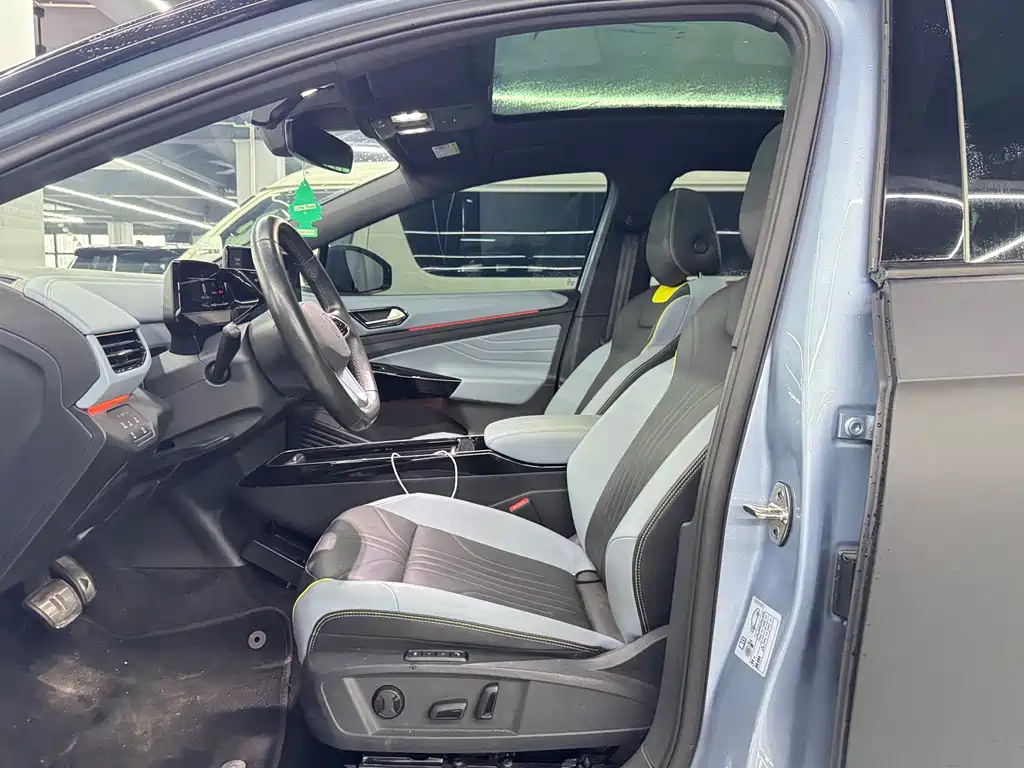 Volkswagen ID.4 X — миниатюра 6