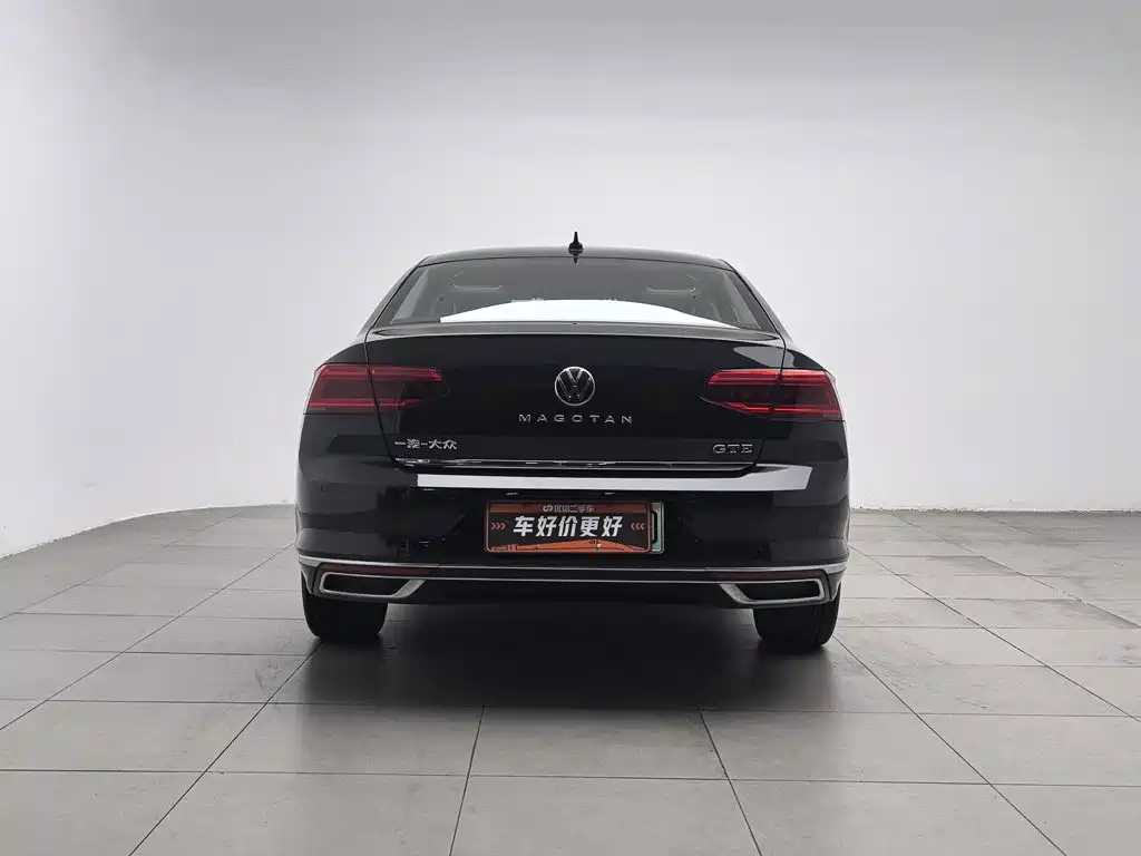 Volkswagen Magotan PHEV — миниатюра 4