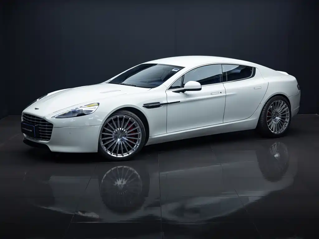 Aston Martin Rapide