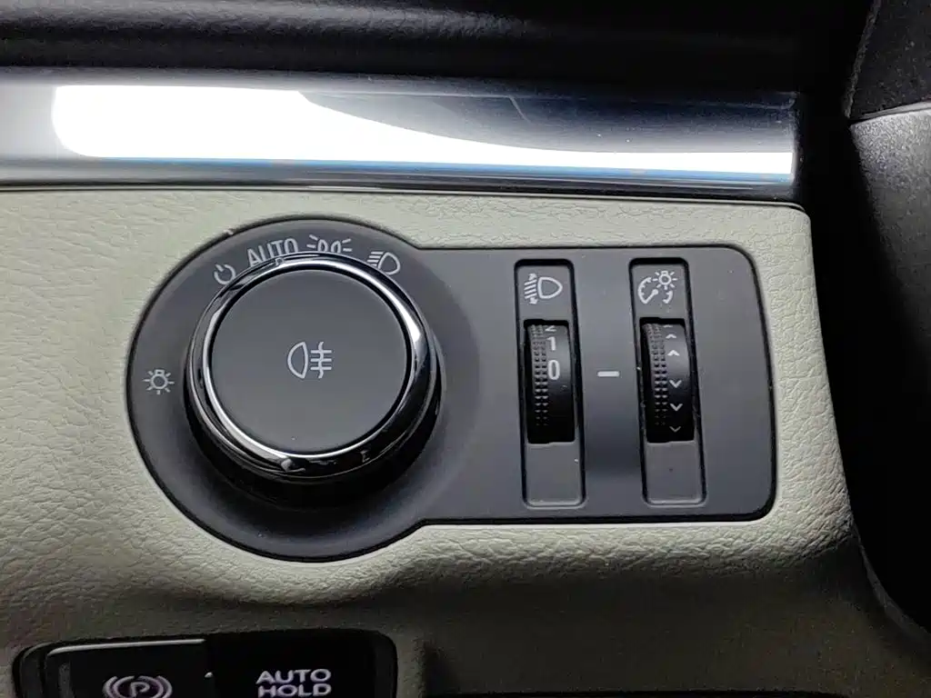Buick GL8 — миниатюра 21