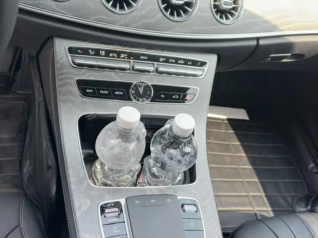 Mercedes-Benz CLS — миниатюра 8