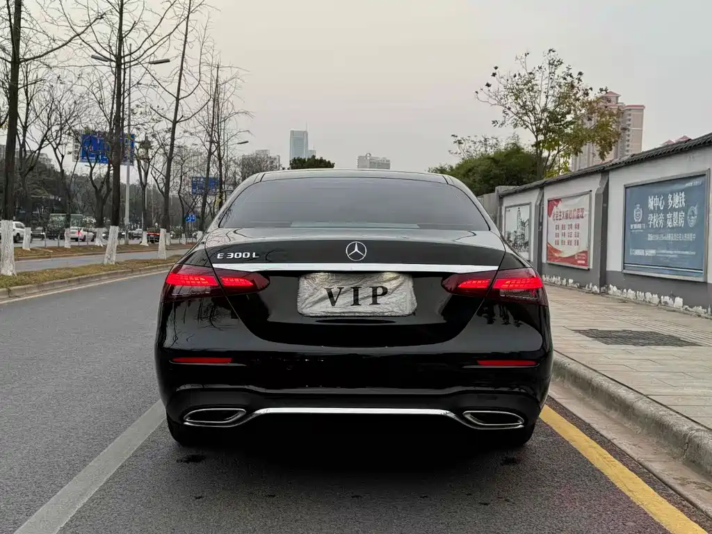 Mercedes-Benz E-Class E 2023 E 300 L Luxury