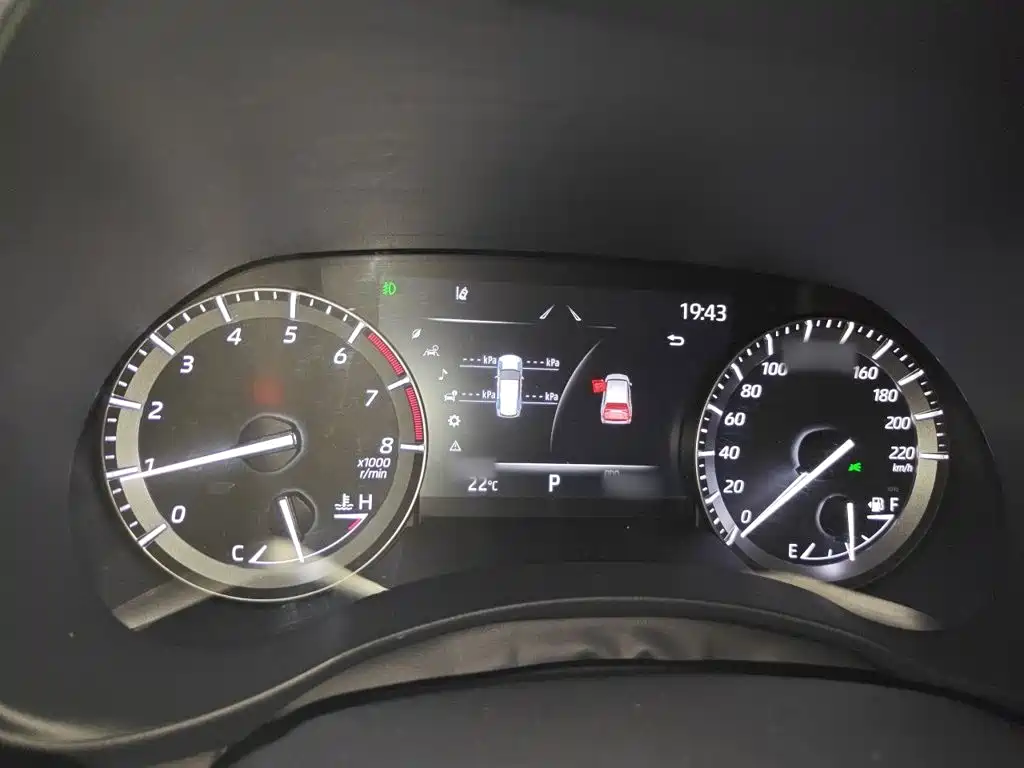 Toyota Highlander — миниатюра 4