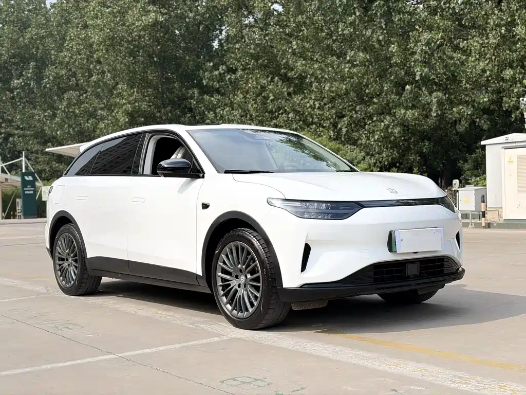 Leapmotor Leapmotor C11 — миниатюра 2