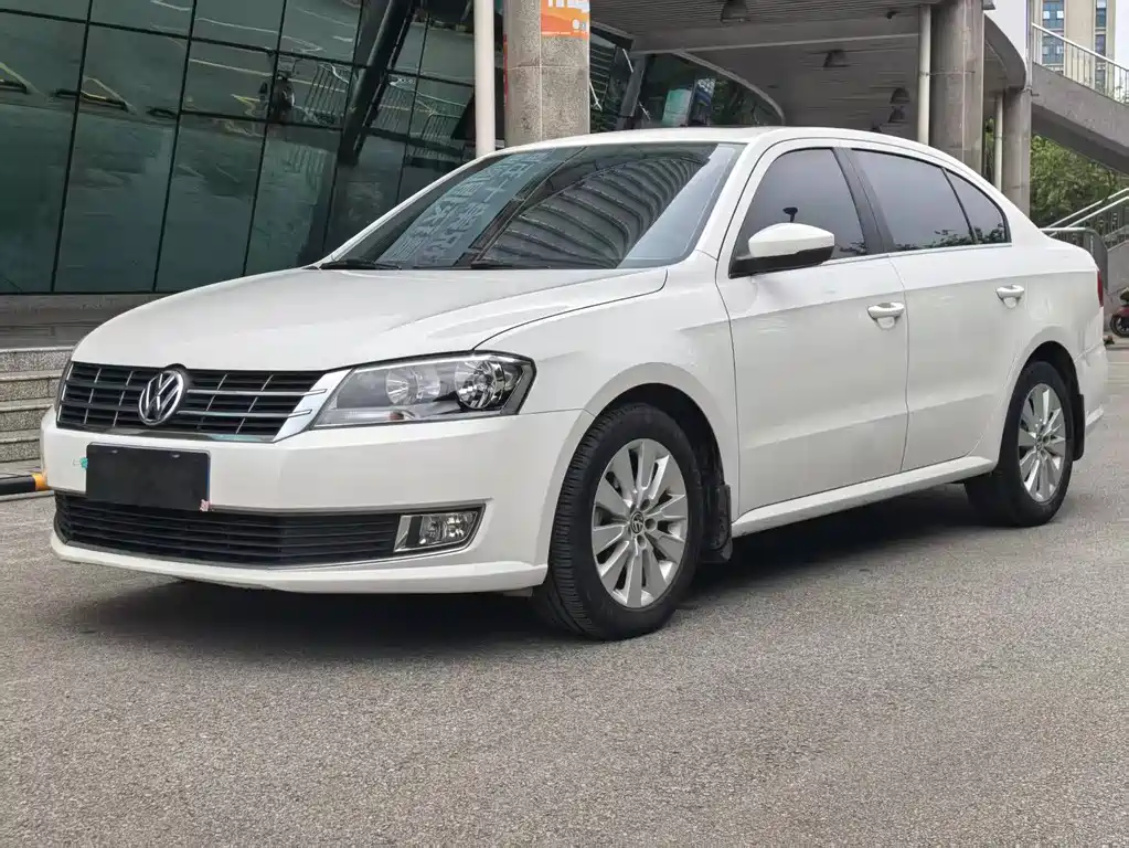 Volkswagen Lavida 2016