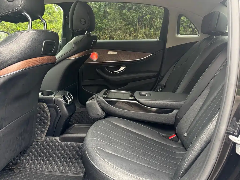 Mercedes-Benz E-Class E 2016 E 300 L Fashion