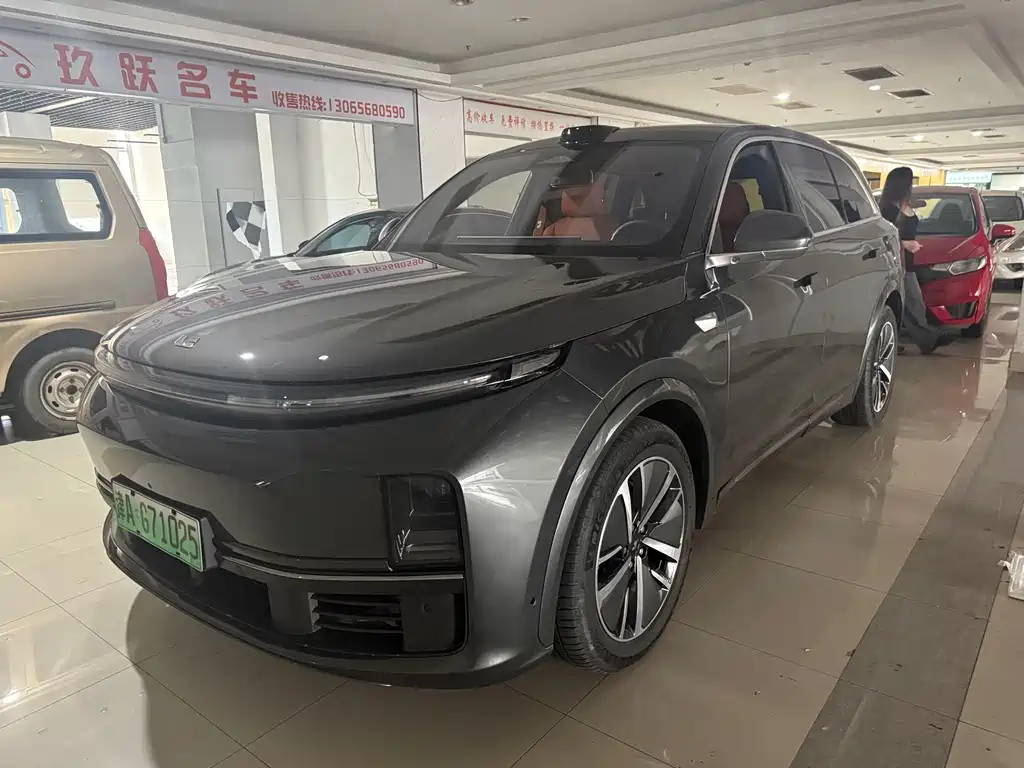 Li Auto Li L7 2024