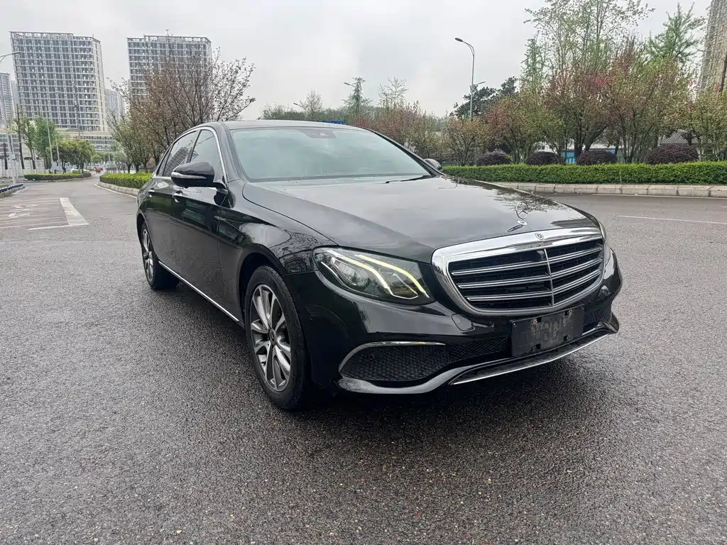 Mercedes-Benz E-Class E 2016 E 300 L Fashion