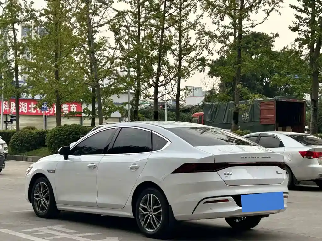 BYD Qin PLUS — миниатюра 8