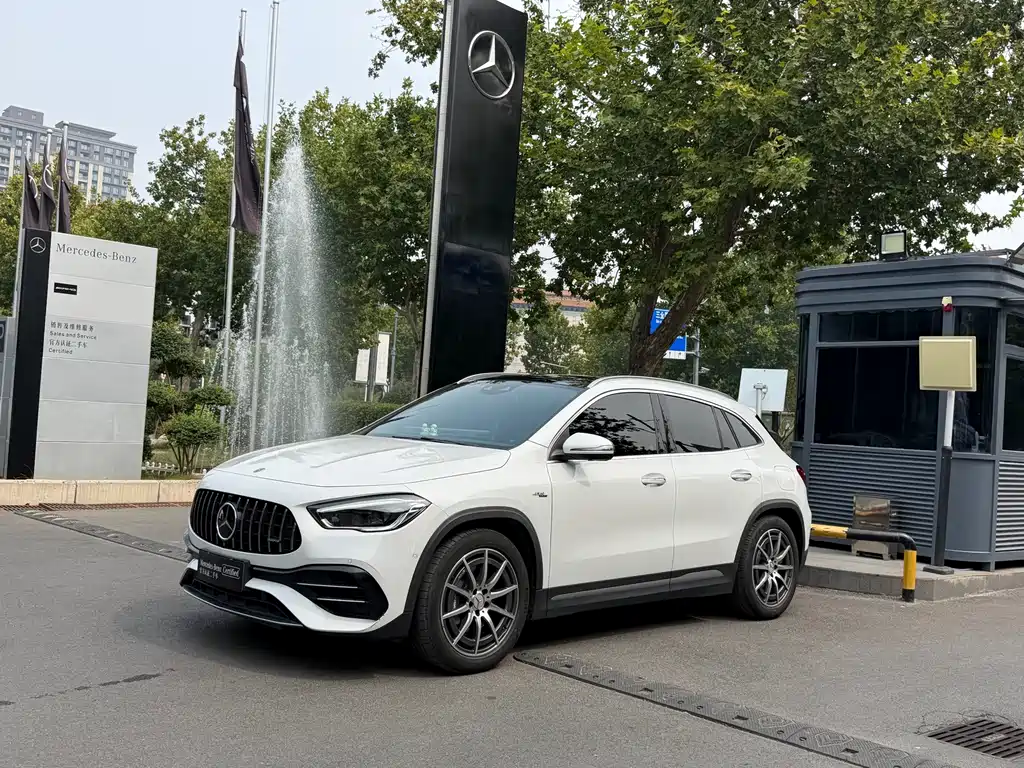 Mercedes-Benz GLA AMG — миниатюра 5