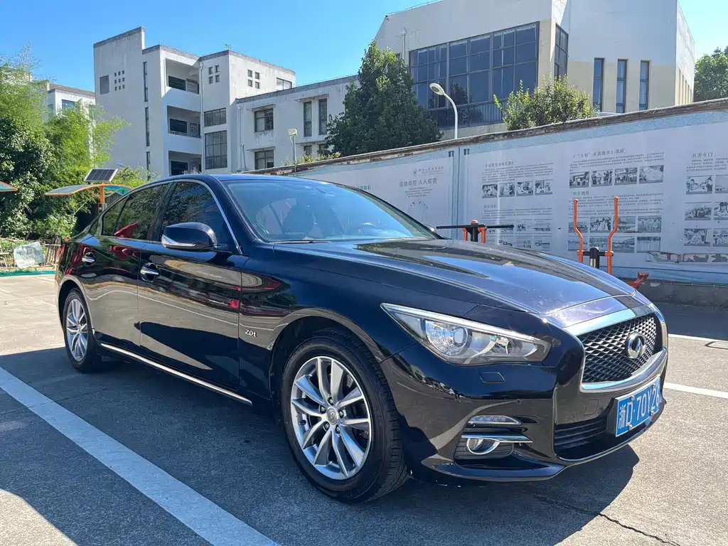 Infiniti Q50L — миниатюра 3