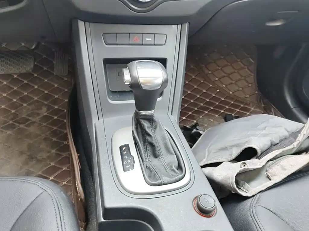Roewe 350 — миниатюра 14