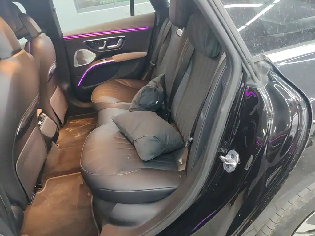 Mercedes-Benz EQS — миниатюра 13