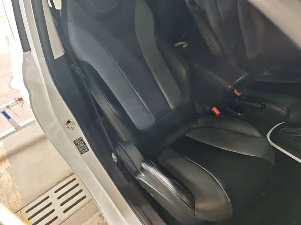 Roewe Clever — миниатюра 25