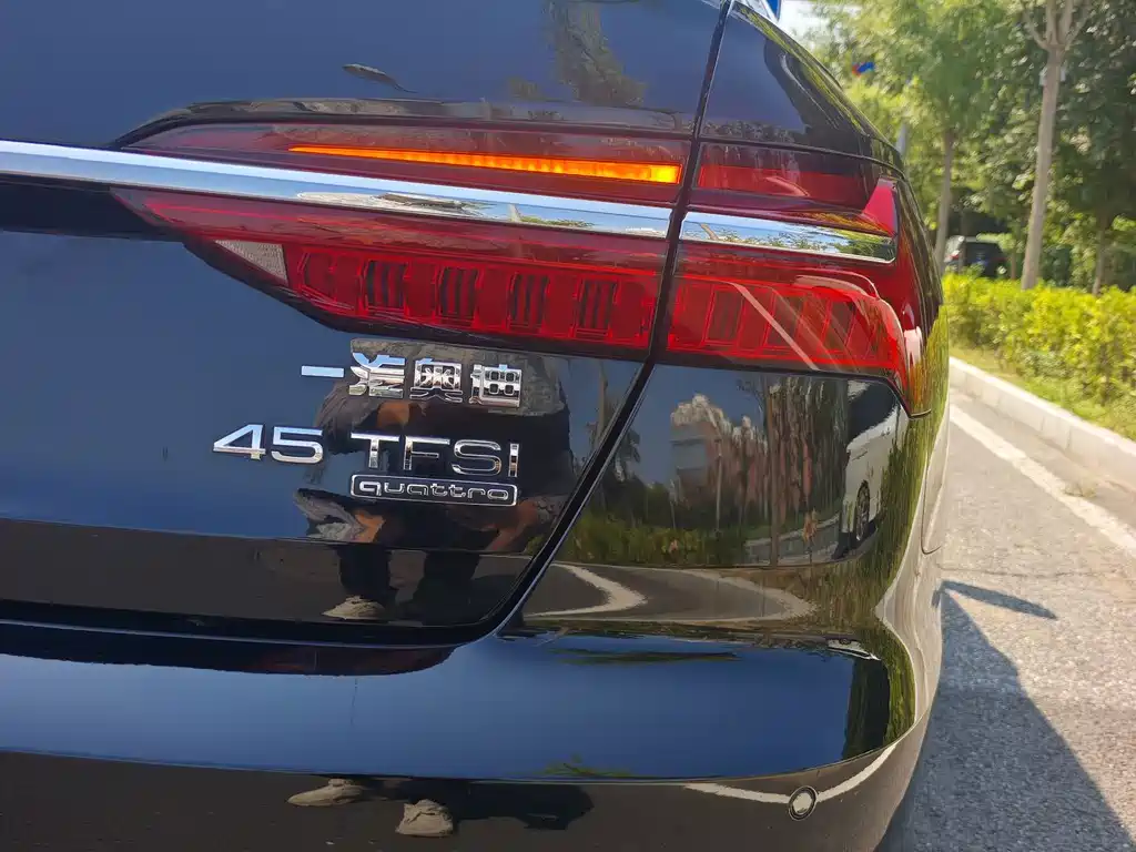 Audi A6L — миниатюра 24