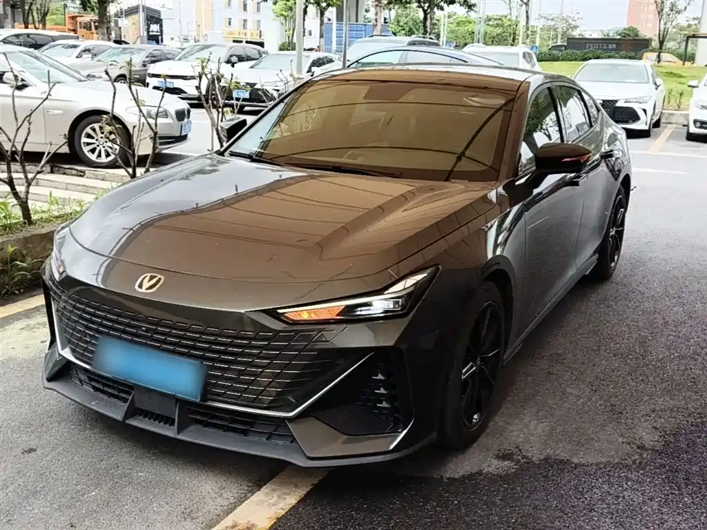 Changan UNI-V 2023