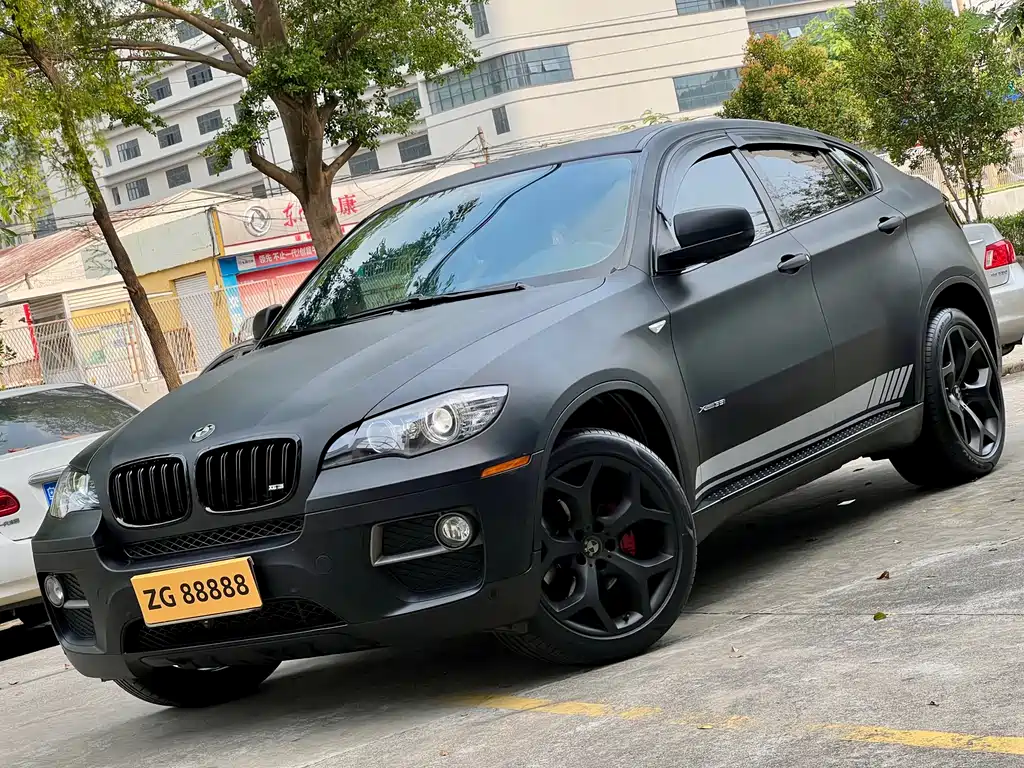 BMW X6 2013