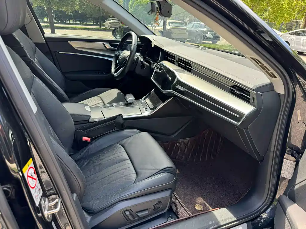 Audi A6L — миниатюра 6