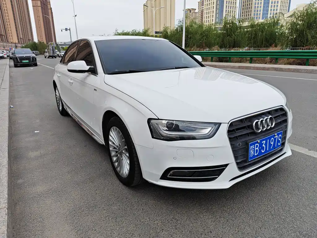 Audi A4L 2015 35 TFSI AT