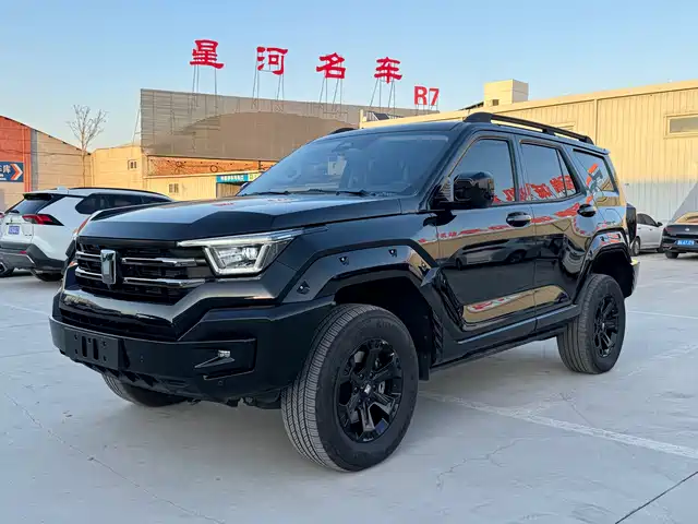 TANK TANK 400 NEW ENERGY 2025